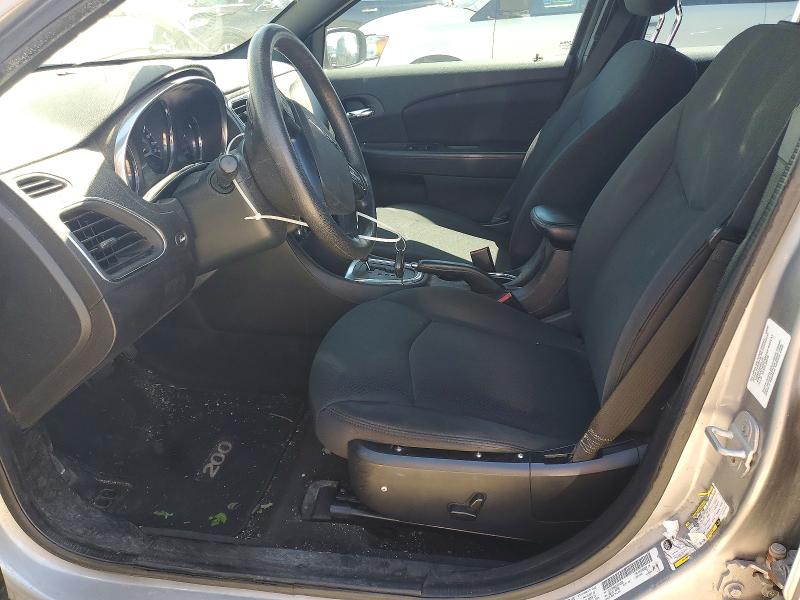 2014 Chrysler 200 მანქანა იყიდება აუქციონზე, vin: 1C3CCBAG5EN101559, აუქციონის ნომერი: 51196926