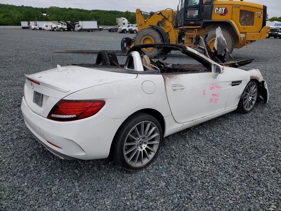 Aukcja sprzedaży 2017 Mercedes-benz Slc, vin: WDDPK3JA3HF139944, numer aukcji: 51441516