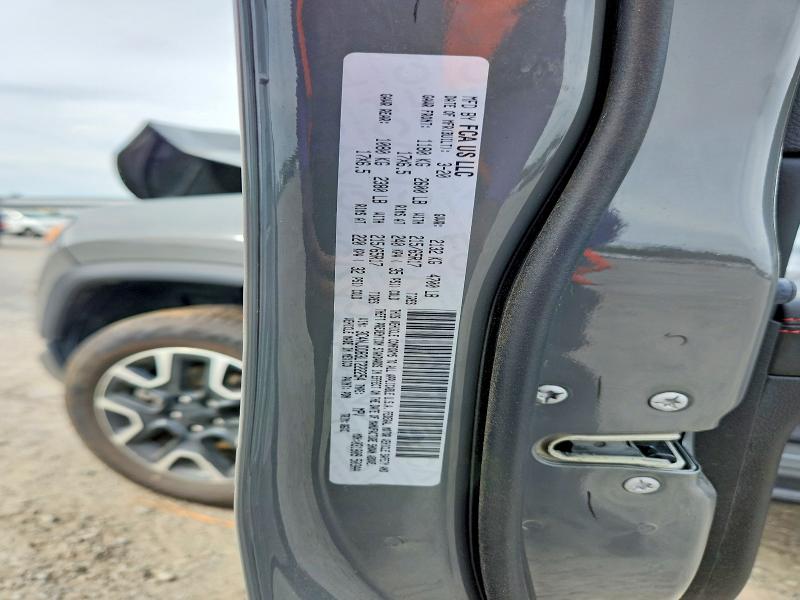 49239476 :رقم المزاد ، 3C4NJDDB3LT222254 vin ، 2020 Jeep Compass مزاد بيع