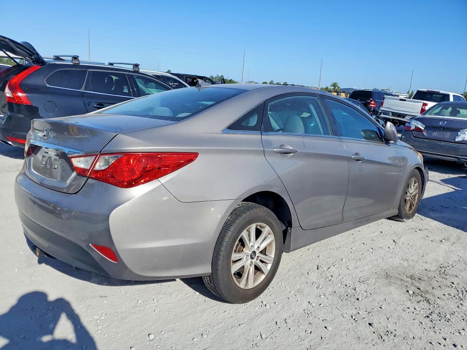 50049346 :رقم المزاد ، 5NPEB4AC6EH940345 vin ، 2014 Hyundai Sonata مزاد بيع