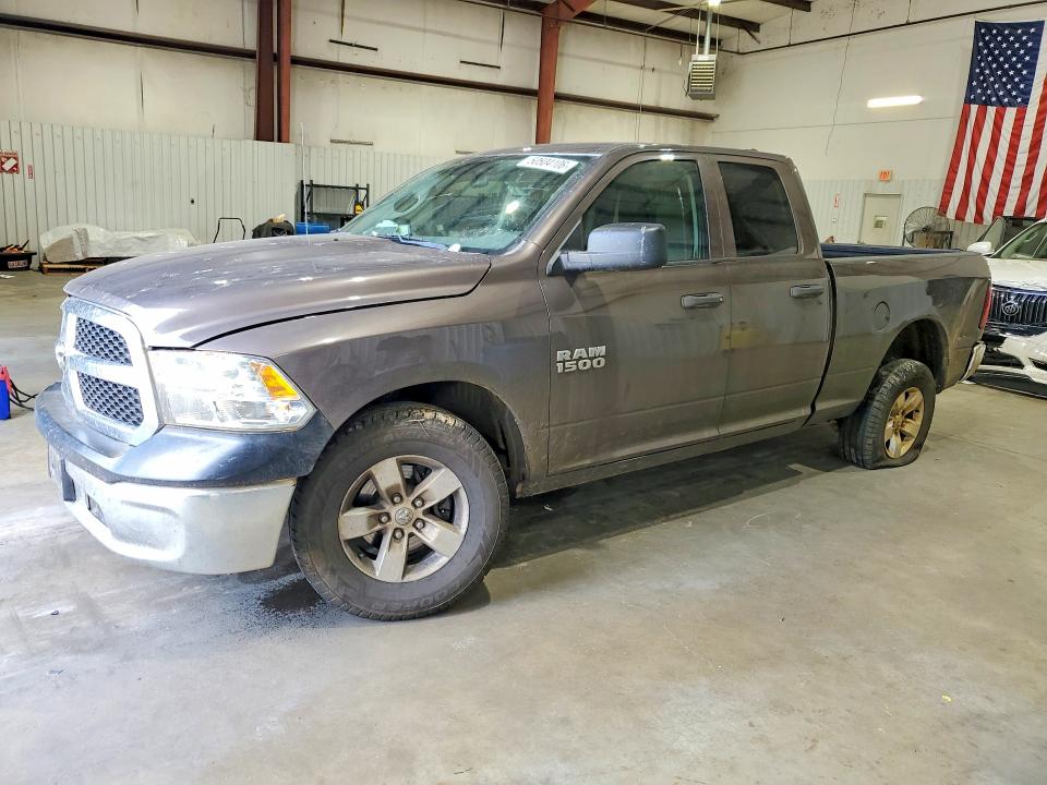 50504106 :رقم المزاد ، 1C6RR6FG3JS324528 vin ، 2018 Ram 1500 مزاد بيع