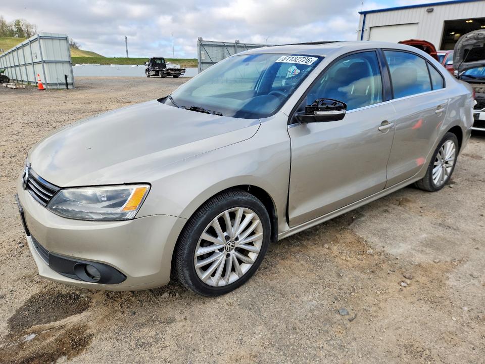 51132726 :رقم المزاد ، 3VWLL7AJ9DM234433 vin ، 2013 Volkswagen Jetta مزاد بيع