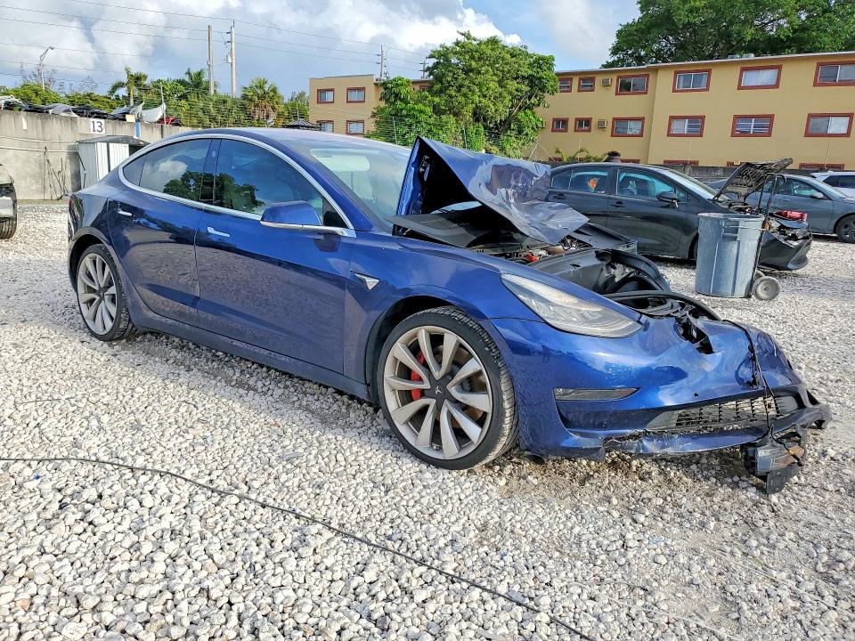 2018 Tesla Model 3 მანქანა იყიდება აუქციონზე, vin: 5YJ3E1EB9JF080884, აუქციონის ნომერი: 48436766
