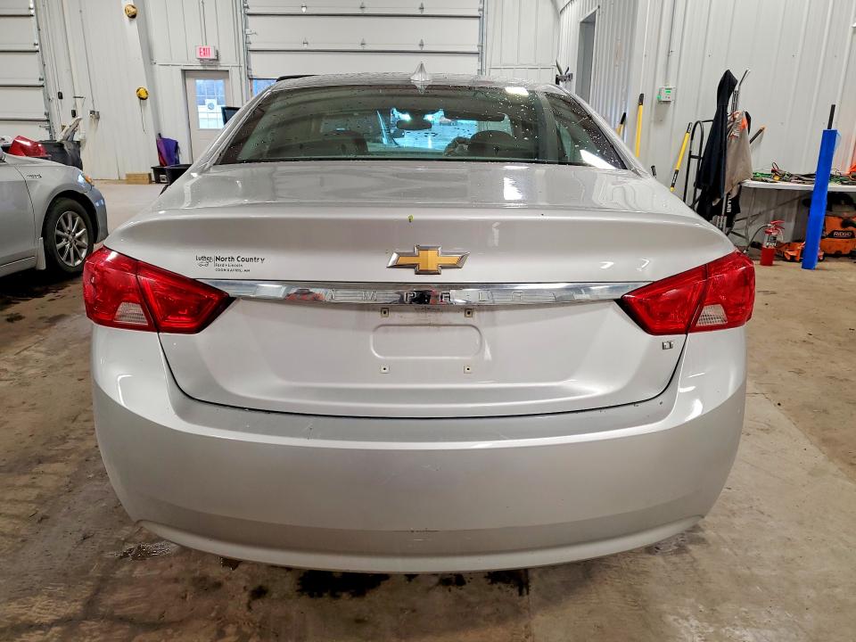 51313206 :رقم المزاد ، 2G1105SA4H9133345 vin ، 2017 Chev Impala مزاد بيع