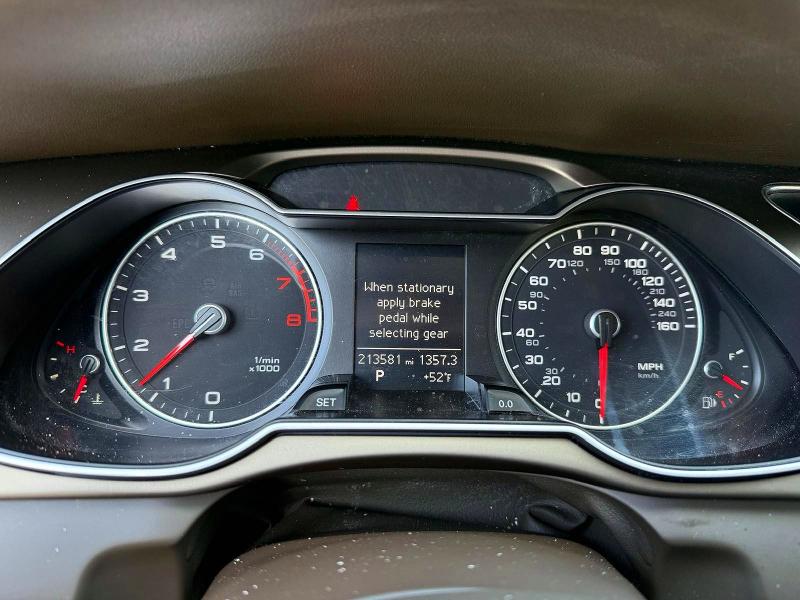 Aukcja sprzedaży 2013 Audi A4, vin: WAUBFAFLXDN050070, numer aukcji: 49842246