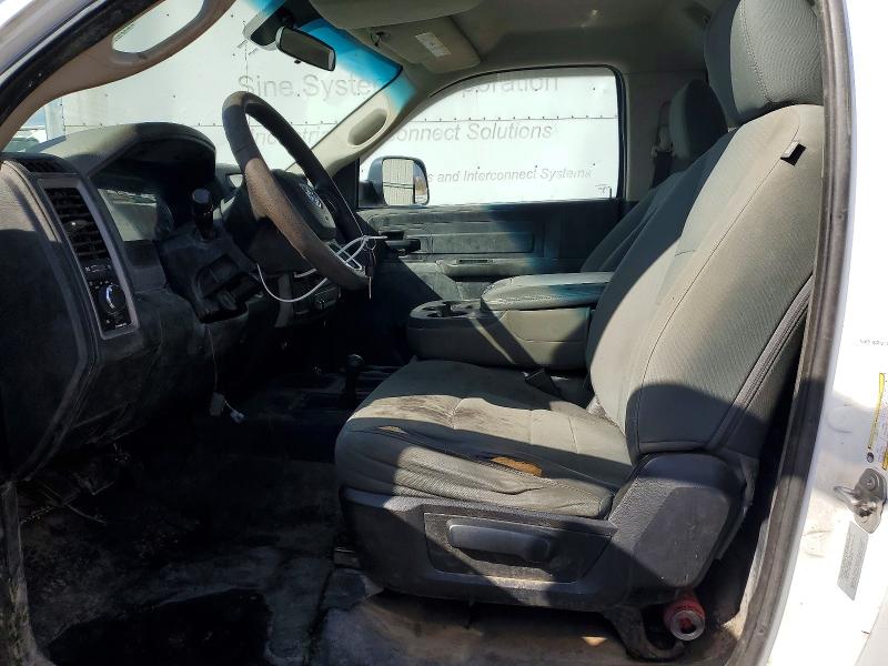 47230476 :رقم المزاد ، 3C63R3AT5HG586982 vin ، 2017 Ram 3500 مزاد بيع