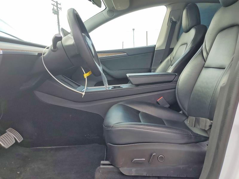 50975046 :رقم المزاد ، 7SAYGDEF5NF538191 vin ، 2022 Tesla Model Y مزاد بيع