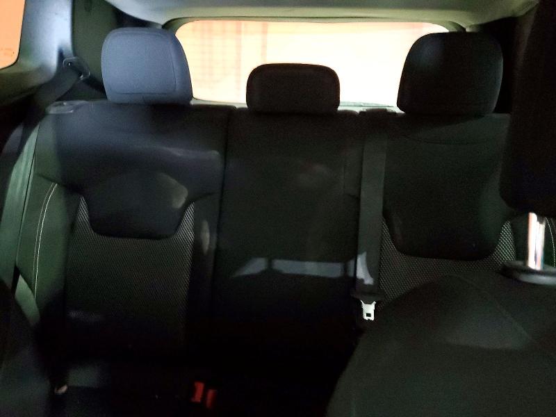 51313956 :رقم المزاد ، ZACCJBBT3GPC73404 vin ، 2016 Jeep Renegade مزاد بيع