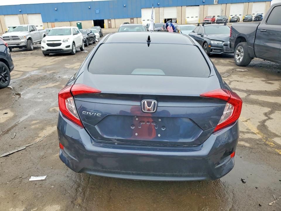 Продажа на аукционе авто 2018 Honda Civic, vin: 2HGFC2F77JH589385, номер лота: 48326136