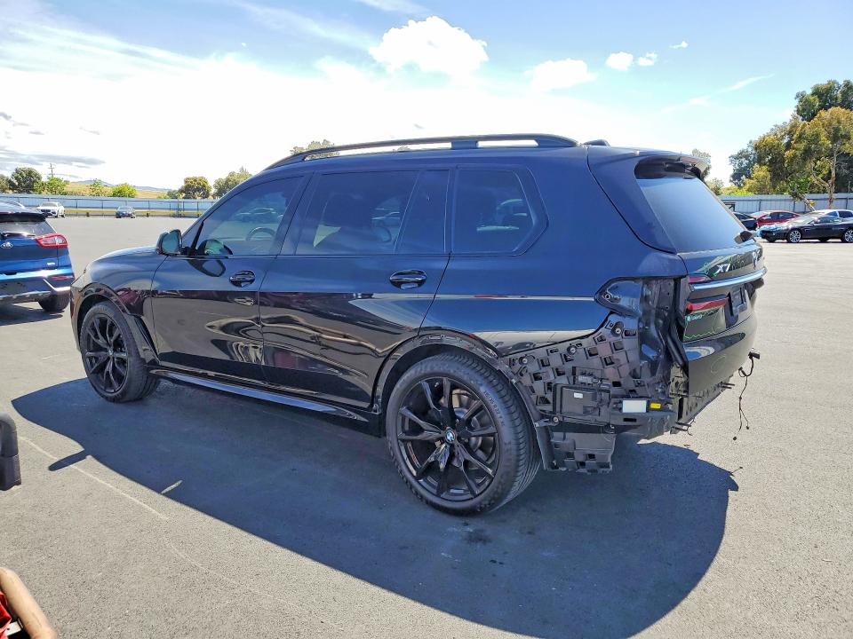 Продажа на аукционе авто 2023 Bmw X7, vin: 5UX23EM05P9R37325, номер лота: 49408556