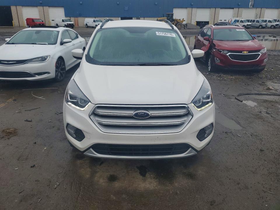 51756716 :رقم المزاد ، 1FMCU9HD1KUB98138 vin ، 2019 Ford Escape مزاد بيع