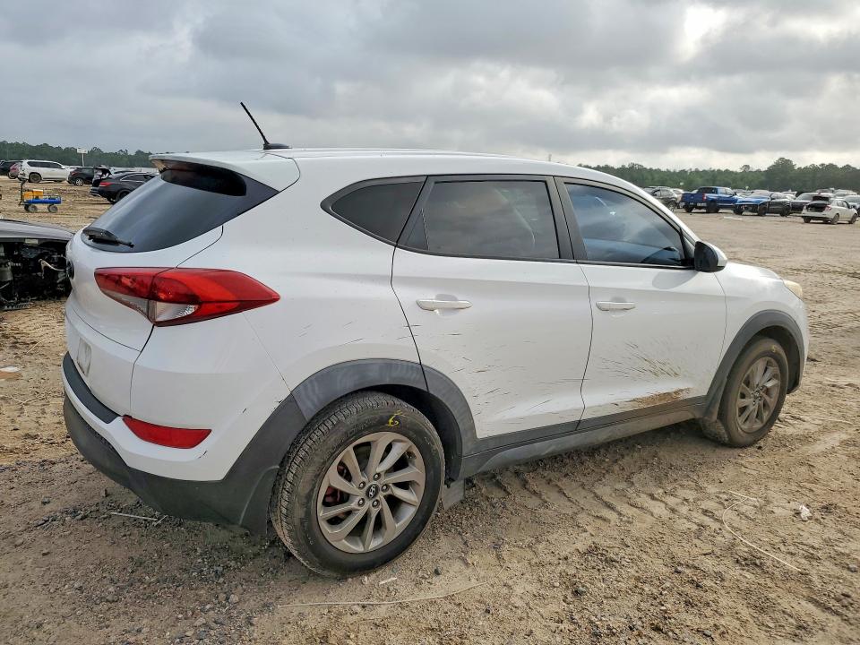 2016 Hyundai Tucson მანქანა იყიდება აუქციონზე, vin: KM8J23A49GU110979, აუქციონის ნომერი: 51112106