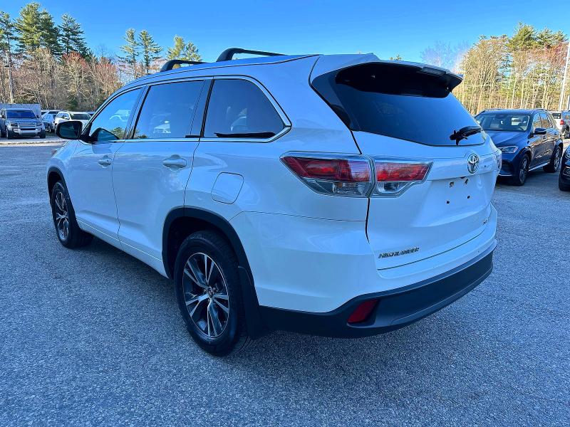 2016 Toyota Highlander მანქანა იყიდება აუქციონზე, vin: 5TDJKRFH9GS322708, აუქციონის ნომერი: 52049296