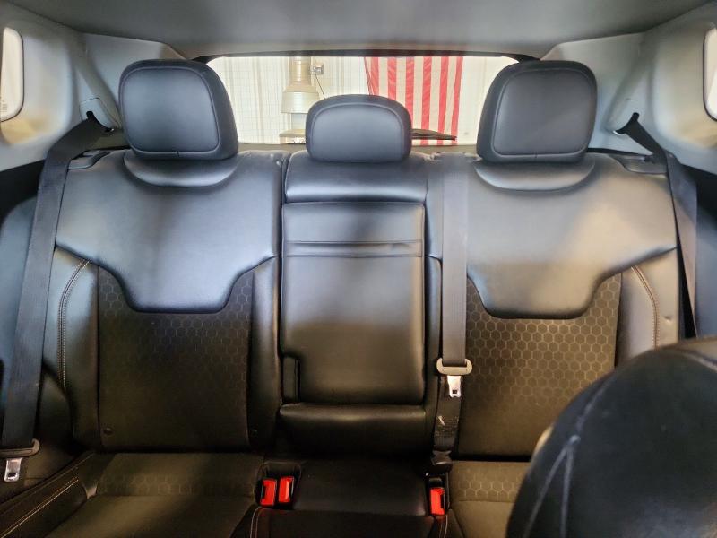 50771736 :رقم المزاد ، 3C4NJDBBXJT373284 vin ، 2018 Jeep Compass مزاد بيع