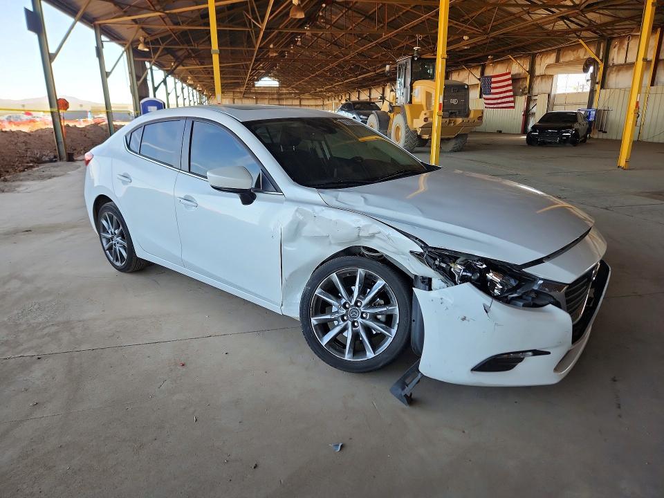 2018 Mazda 3 მანქანა იყიდება აუქციონზე, vin: 3MZBN1V35JM211922, აუქციონის ნომერი: 51123606