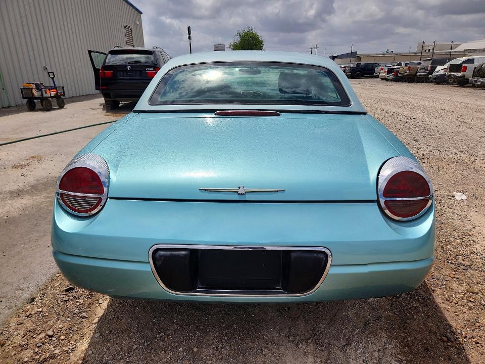 48288456 :رقم المزاد ، 1FAHP60A92Y127222 vin ، 2002 Ford Thunderbird مزاد بيع