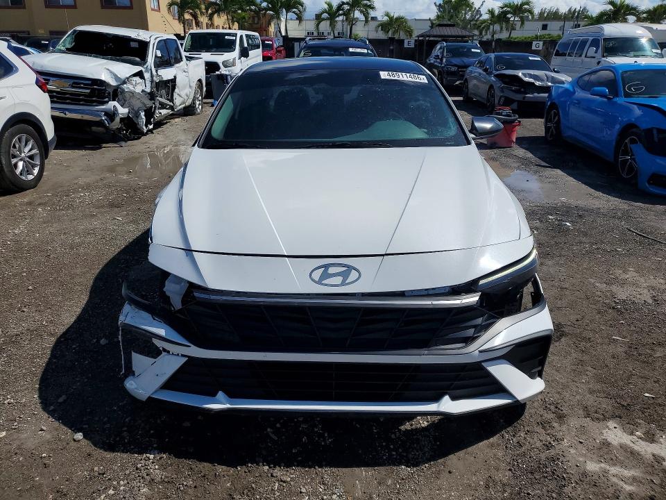 Продажа на аукционе авто 2024 Hyundai Elantra, vin: KMHLL4DG5RU679073, номер лота: 48911486