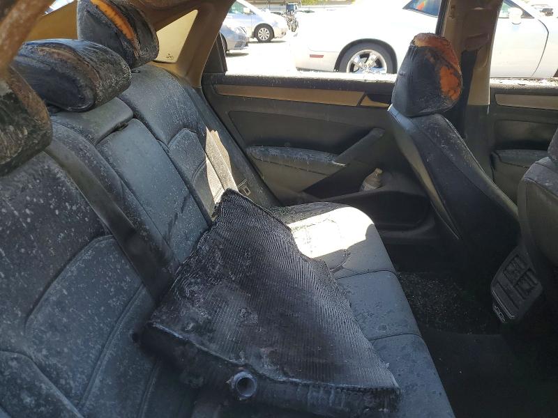 50517686 :رقم المزاد ، 1VWSA7A35MC011763 vin ، 2021 Volkswagen Passat مزاد بيع