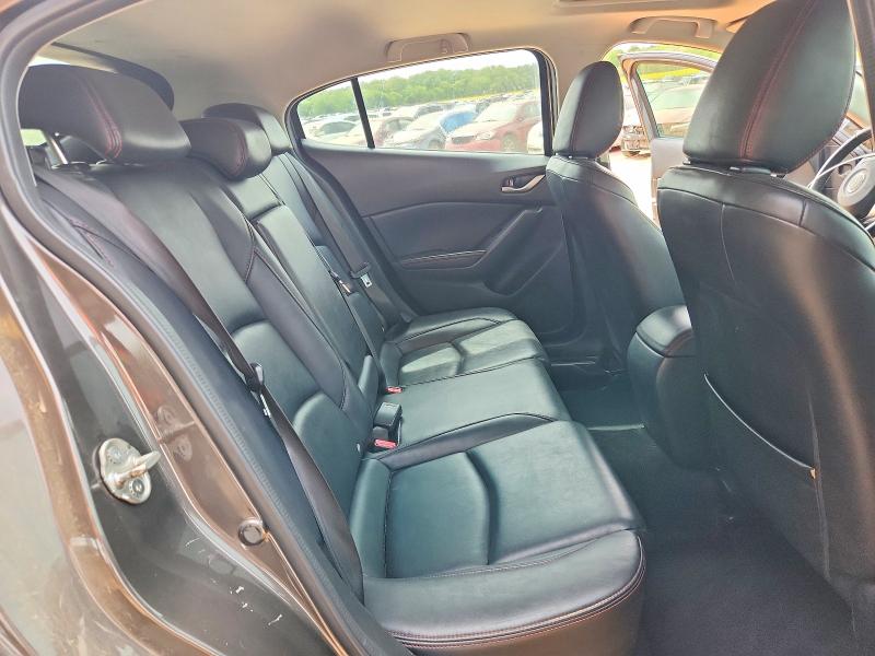48200436 :رقم المزاد ، JM1BM1N72G1325259 vin ، 2016 Mazda 3 مزاد بيع