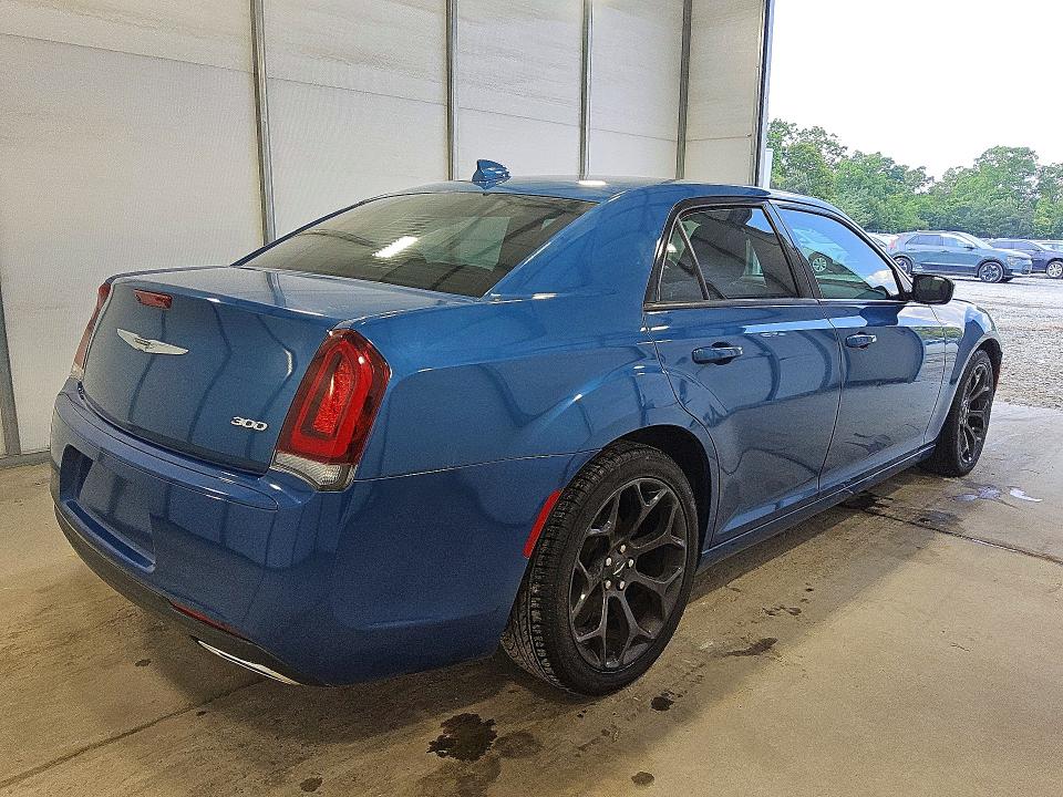 2020 Chrysler 300 მანქანა იყიდება აუქციონზე, vin: 2C3CCAAG8LH158855, აუქციონის ნომერი: 49059096