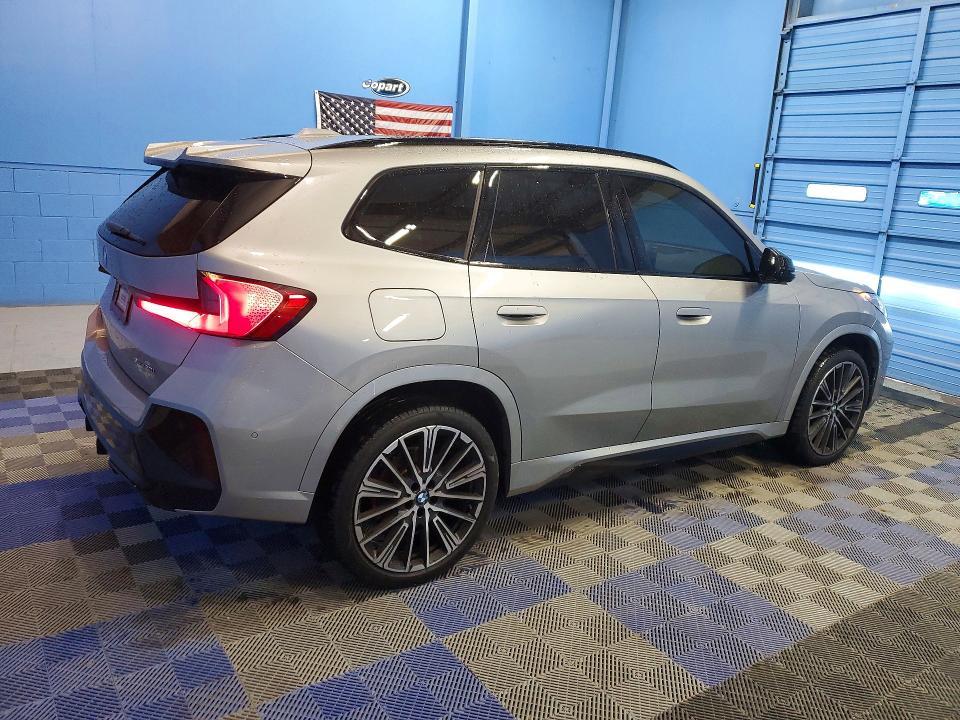 51439166 :رقم المزاد ، WBX73EF09S5118647 vin ، 2025 Bmw X1 مزاد بيع