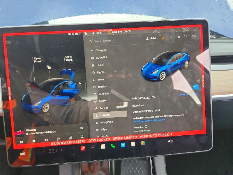 50683996 :رقم المزاد ، 5YJ3E1EAXNF372878 vin ، 2022 Tesla Model 3 مزاد بيع
