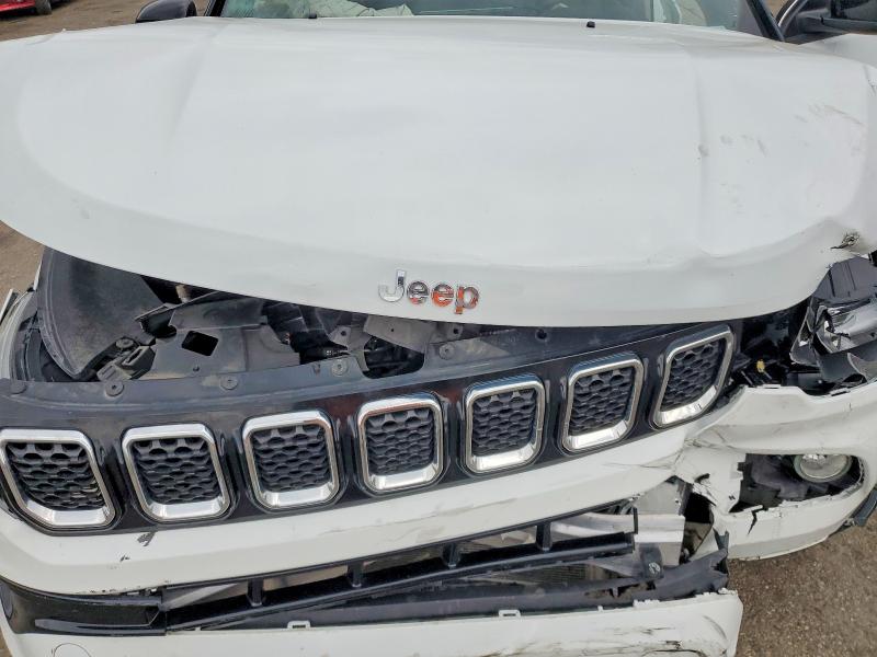 49151906 :رقم المزاد ، 3C4NJDCN6RT610888 vin ، 2024 Jeep Compass مزاد بيع