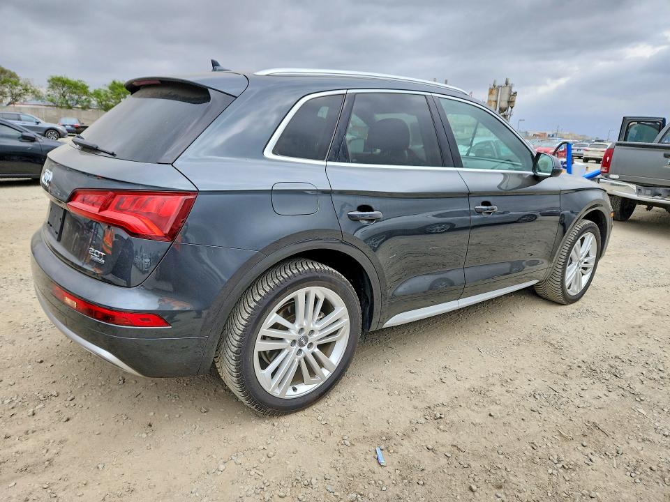 47974886 :رقم المزاد ، WA1BNAFY2J2047253 vin ، 2018 Audi Q5 مزاد بيع