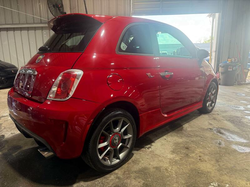 51725916 :رقم المزاد ، 3C3CFFFH8CT337233 vin ، 2012 Fiat 500 مزاد بيع