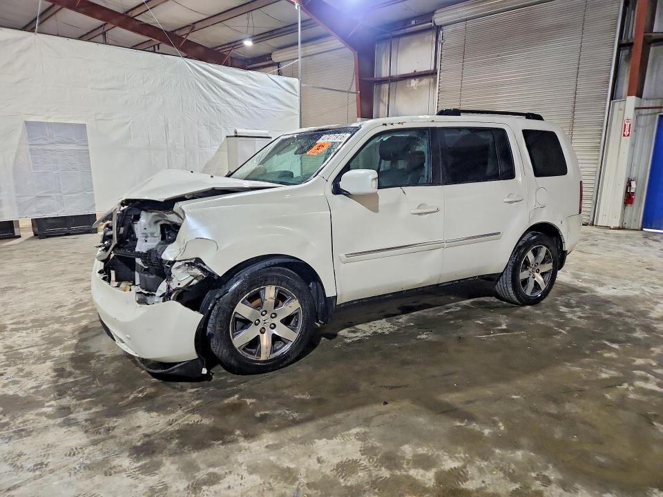 47471916 :رقم المزاد ، 5FNYF4H97FB007209 vin ، 2015 Honda Pilot مزاد بيع