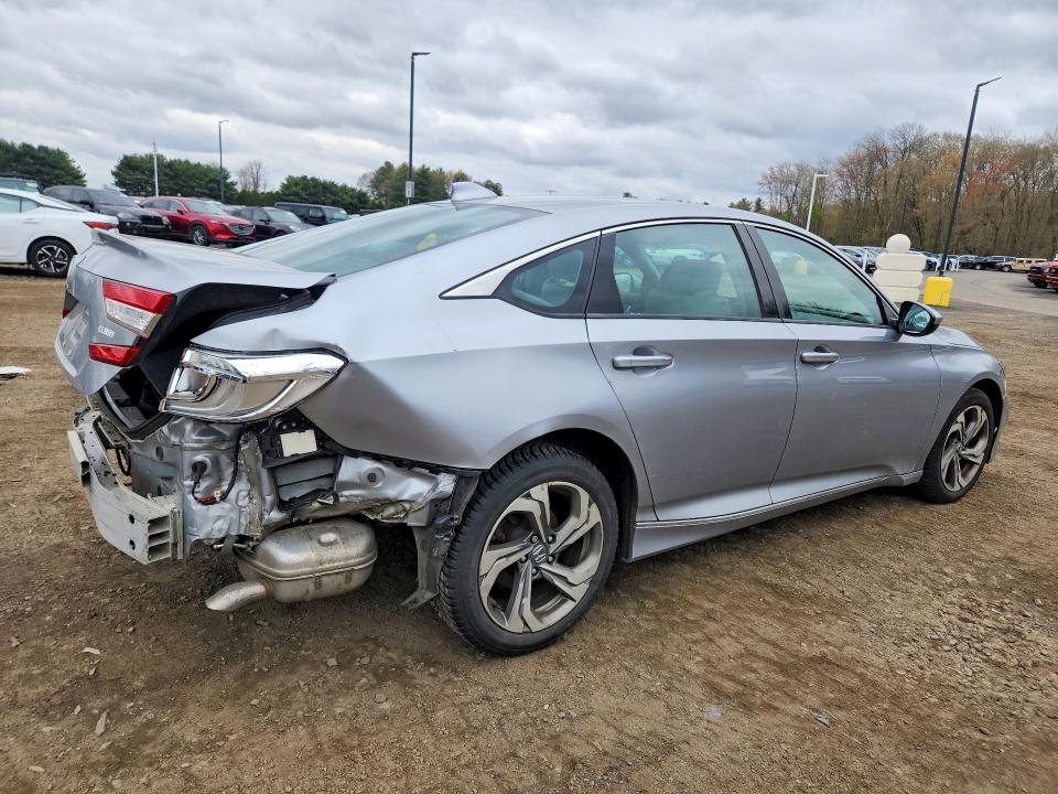 Продаж на аукціоні авто 2018 Honda Accord, vin: 1HGCV1F44JA263930, номер лоту: 50224856