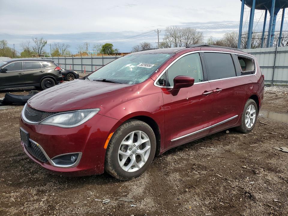 50290956 :رقم المزاد ، 2C4RC1BG3HR584393 vin ، 2017 Chrysler Pacifica مزاد بيع