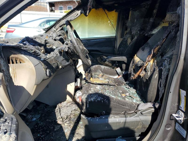 49169916 :رقم المزاد ، 2C4RDGBG0GR357516 vin ، 2016 Dodge Grand Caravan مزاد بيع