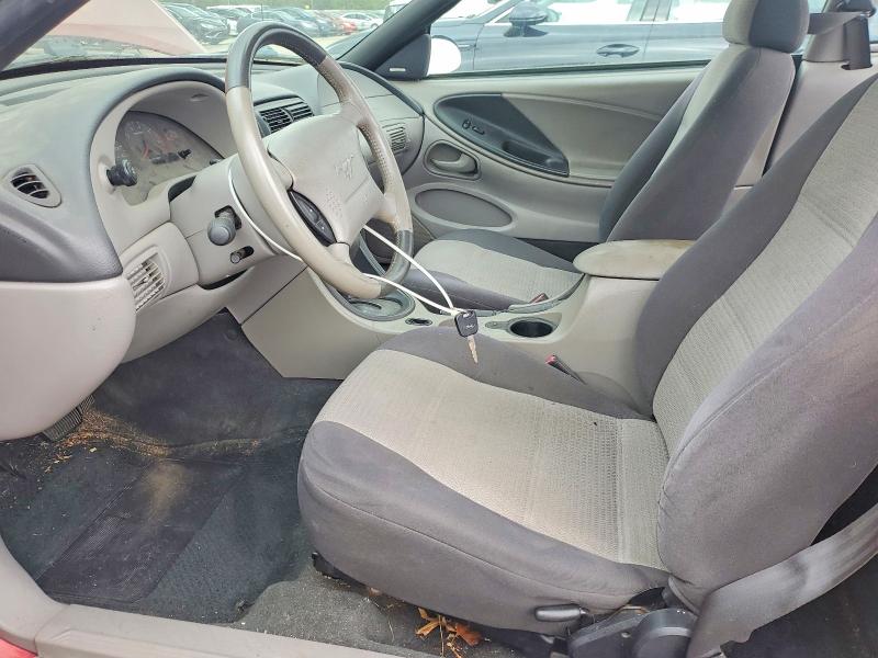 48995236 :رقم المزاد ، 1FAFP404X2F165110 vin ، 2002 Ford Mustang مزاد بيع