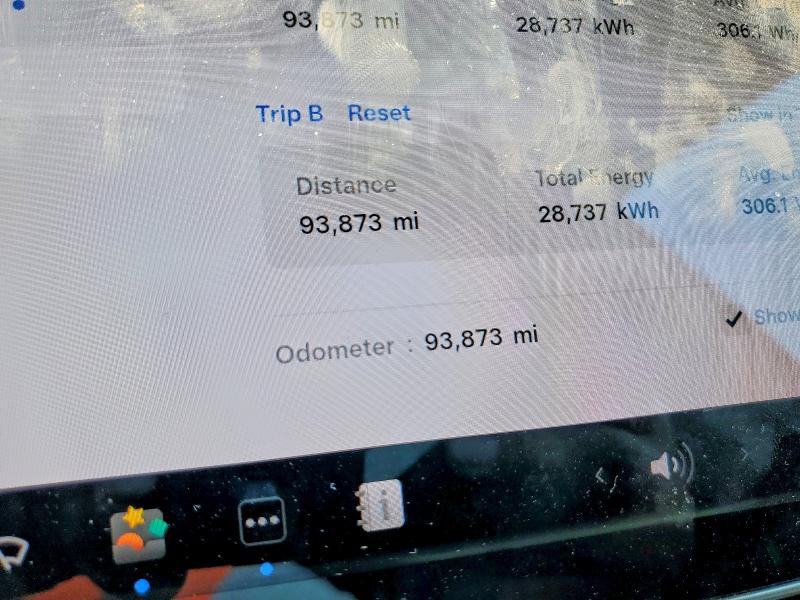 51553166 :رقم المزاد ، 5YJ3E1EB3JF107609 vin ، 2018 Tesla Model 3 مزاد بيع