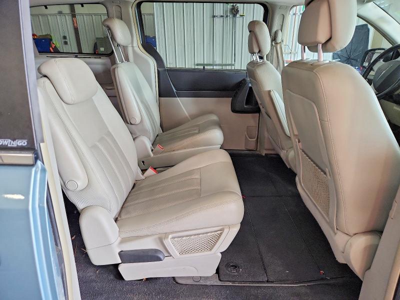 Продажа на аукционе авто 2010 Chrysler Town & Country, vin: 2A4RR8DX8AR376479, номер лота: 51282176
