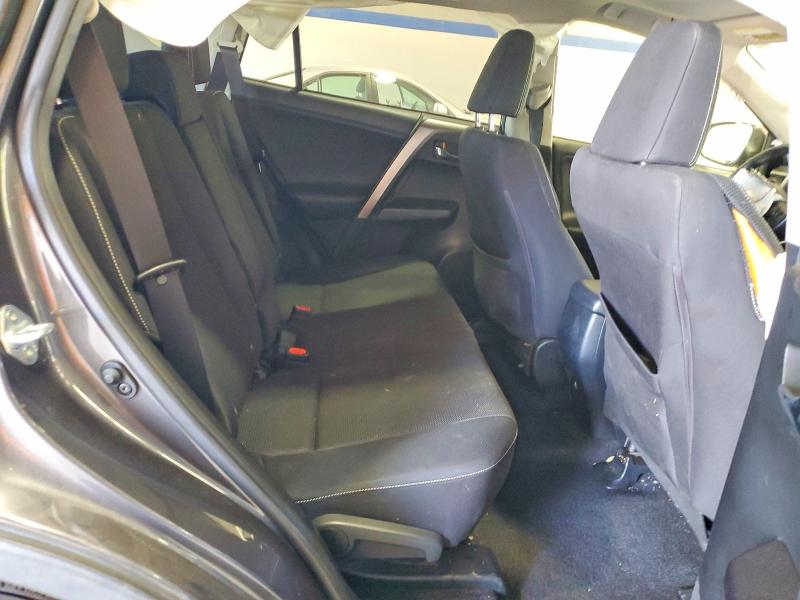 Продаж на аукціоні авто 2018 Toyota Rav4, vin: JTMRFREV3JJ746940, номер лоту: 49796036
