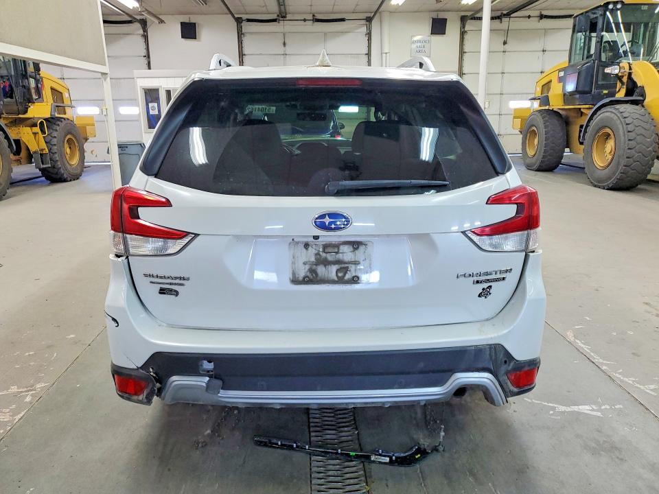 2022 Subaru Forester მანქანა იყიდება აუქციონზე, vin: JF2SKARC6NH435864, აუქციონის ნომერი: 51041626