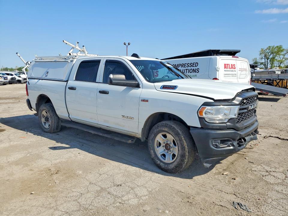 51065196 :رقم المزاد ، 3C6UR5CJXNG298401 vin ، 2022 Ram 2500 مزاد بيع