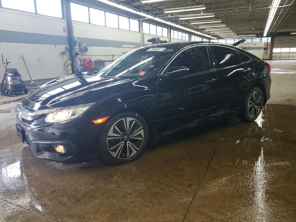 Auction sale of the 2016 Honda Civic, vin: 19XFC1F40GE026049, lot number: 48707636