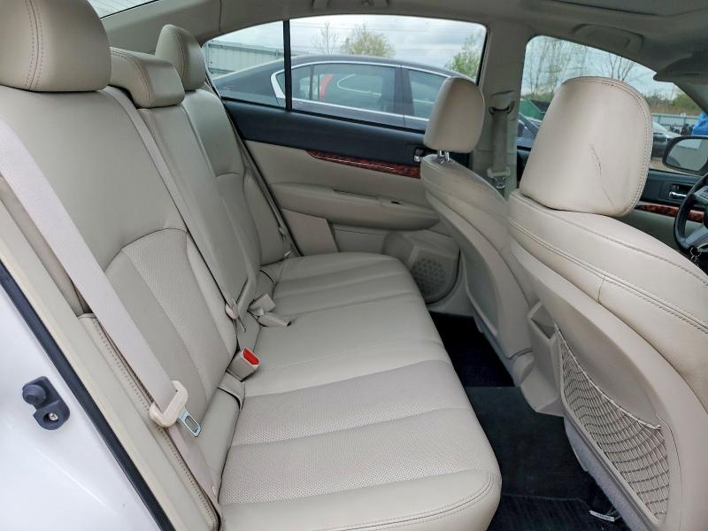 51146596 :رقم المزاد ، 4S3BMBK61B3260015 vin ، 2011 Subaru Legacy مزاد بيع