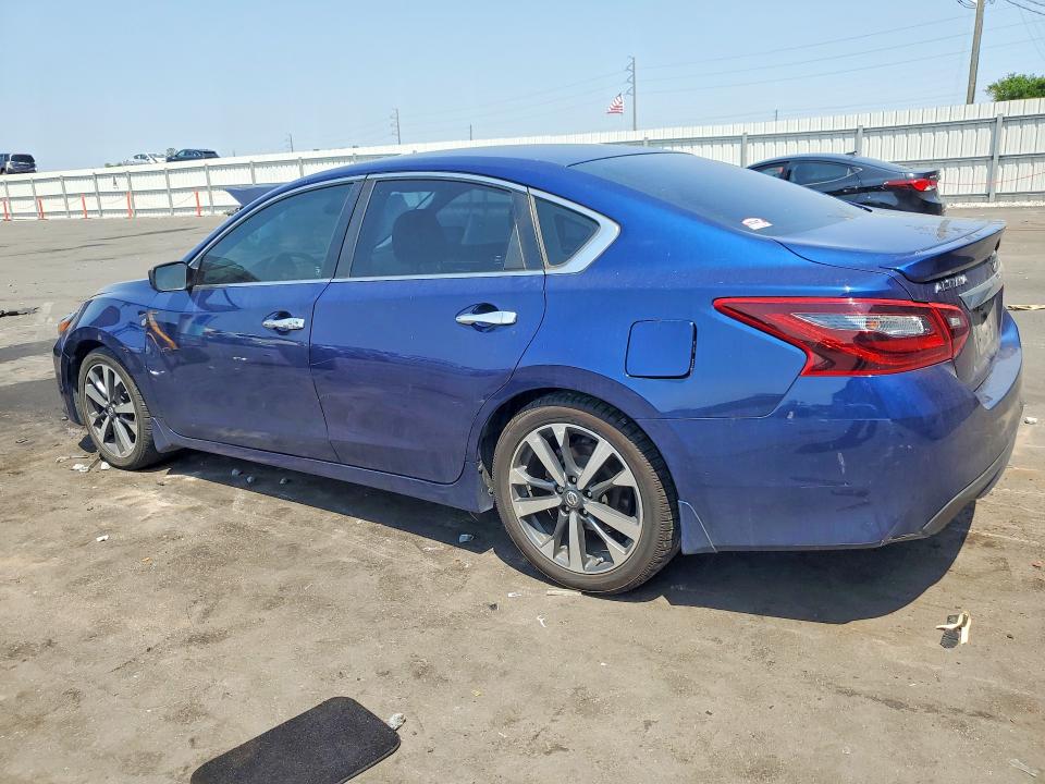 2017 Nissan Altima მანქანა იყიდება აუქციონზე, vin: 1N4AL3AP9HC485702, აუქციონის ნომერი: 50567126