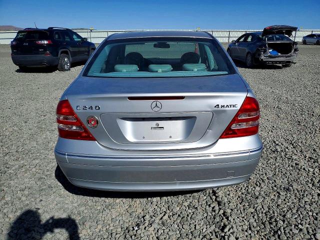 50515266 :رقم المزاد ، WDBRF81J64F502962 vin ، 2004 Mercedes-benz C مزاد بيع