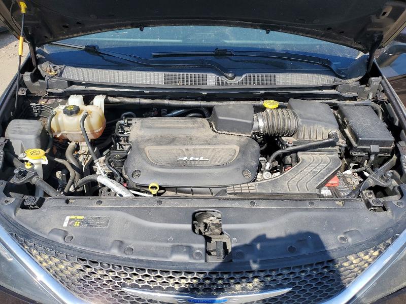 Продаж на аукціоні авто 2018 Chrysler Pacifica, vin: 2C4RC1DG3JR293900, номер лоту: 49629866