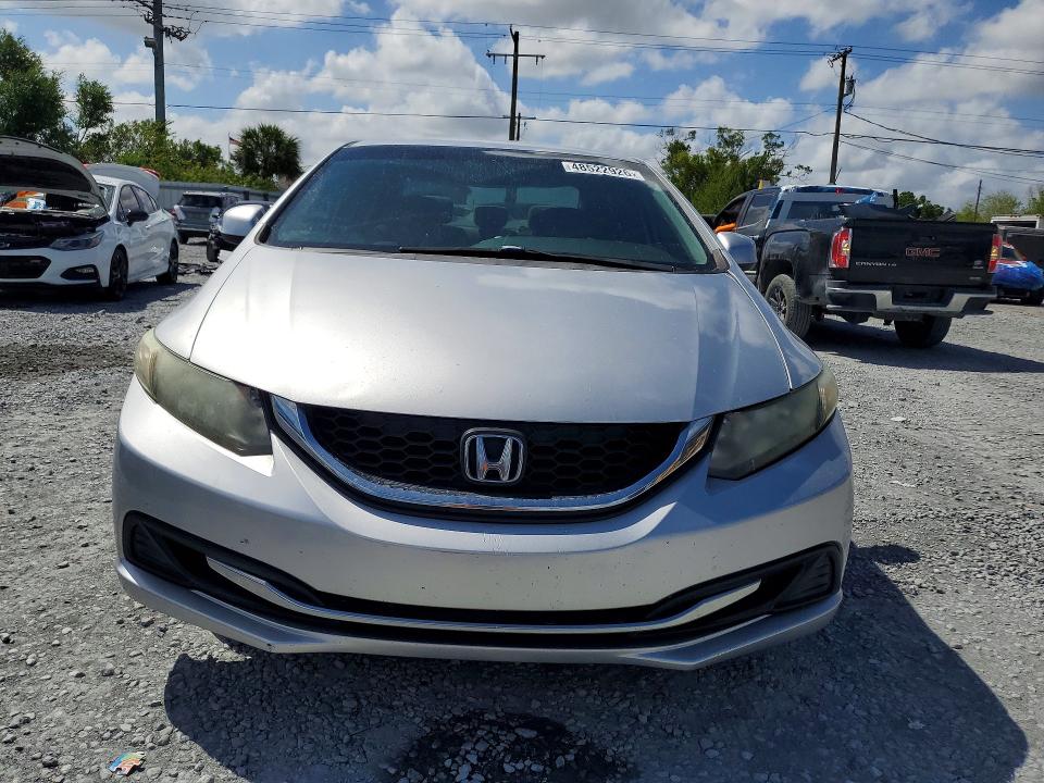 Продажа на аукционе авто 2013 Honda Civic, vin: 2HGFB2F52DH551200, номер лота: 48522926