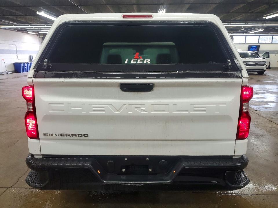 Продажа на аукционе авто 2023 Chevrolet Silverado, vin: 3GCNAAEK4PG336520, номер лота: 49517156