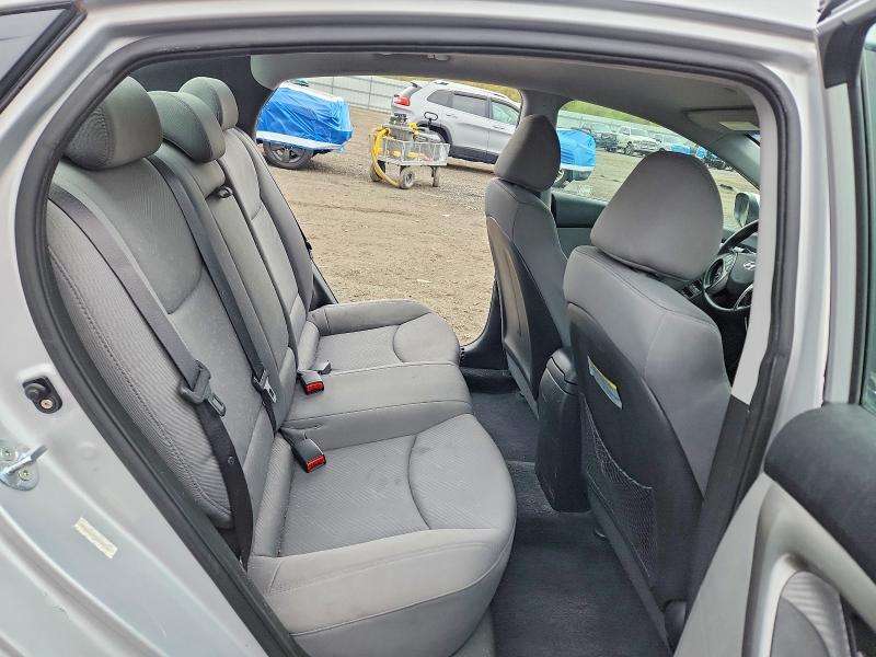 2013 Hyundai Elantra მანქანა იყიდება აუქციონზე, vin: KMHDH4AE0DU582770, აუქციონის ნომერი: 51897496