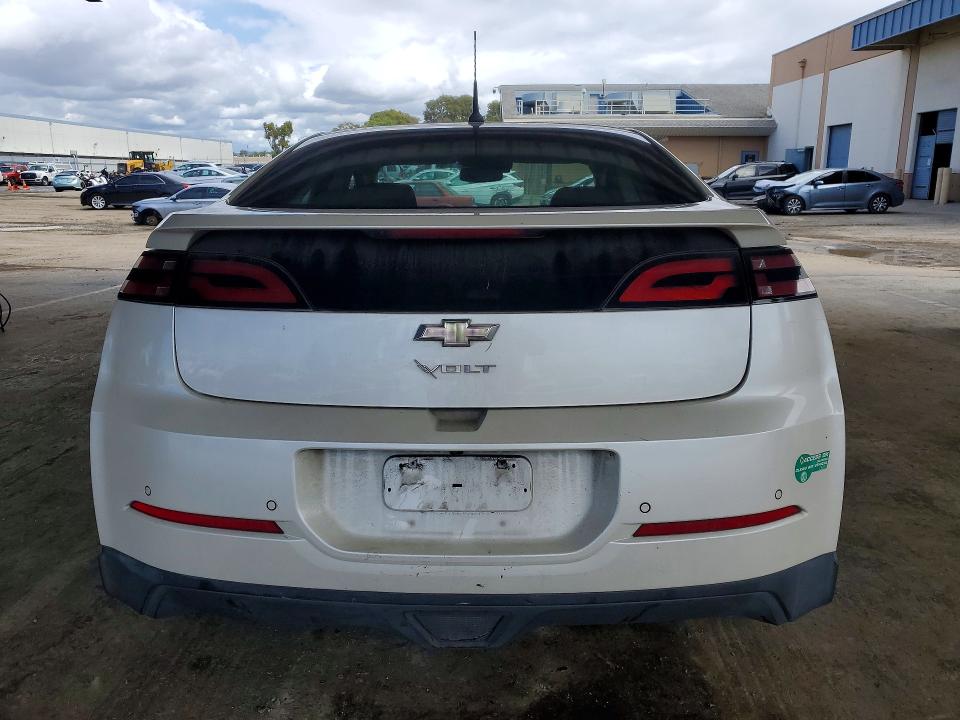 51139696 :رقم المزاد ، 1G1RH6E46DU140818 vin ، 2013 Chevrolet Volt مزاد بيع