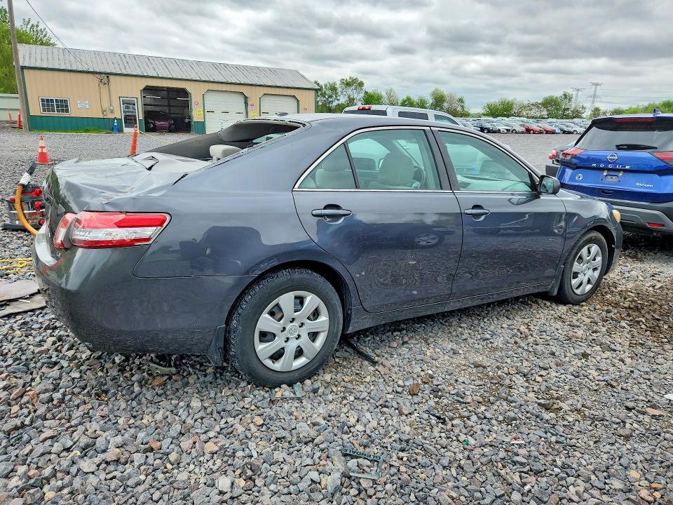 2011 Toyota Camry მანქანა იყიდება აუქციონზე, vin: 4T1BF3EK7BU602582, აუქციონის ნომერი: 51447656