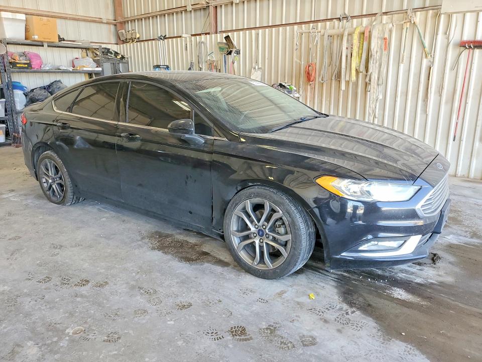 51440836 :رقم المزاد ، 3FA6P0H77HR281187 vin ، 2017 Ford Fusion مزاد بيع